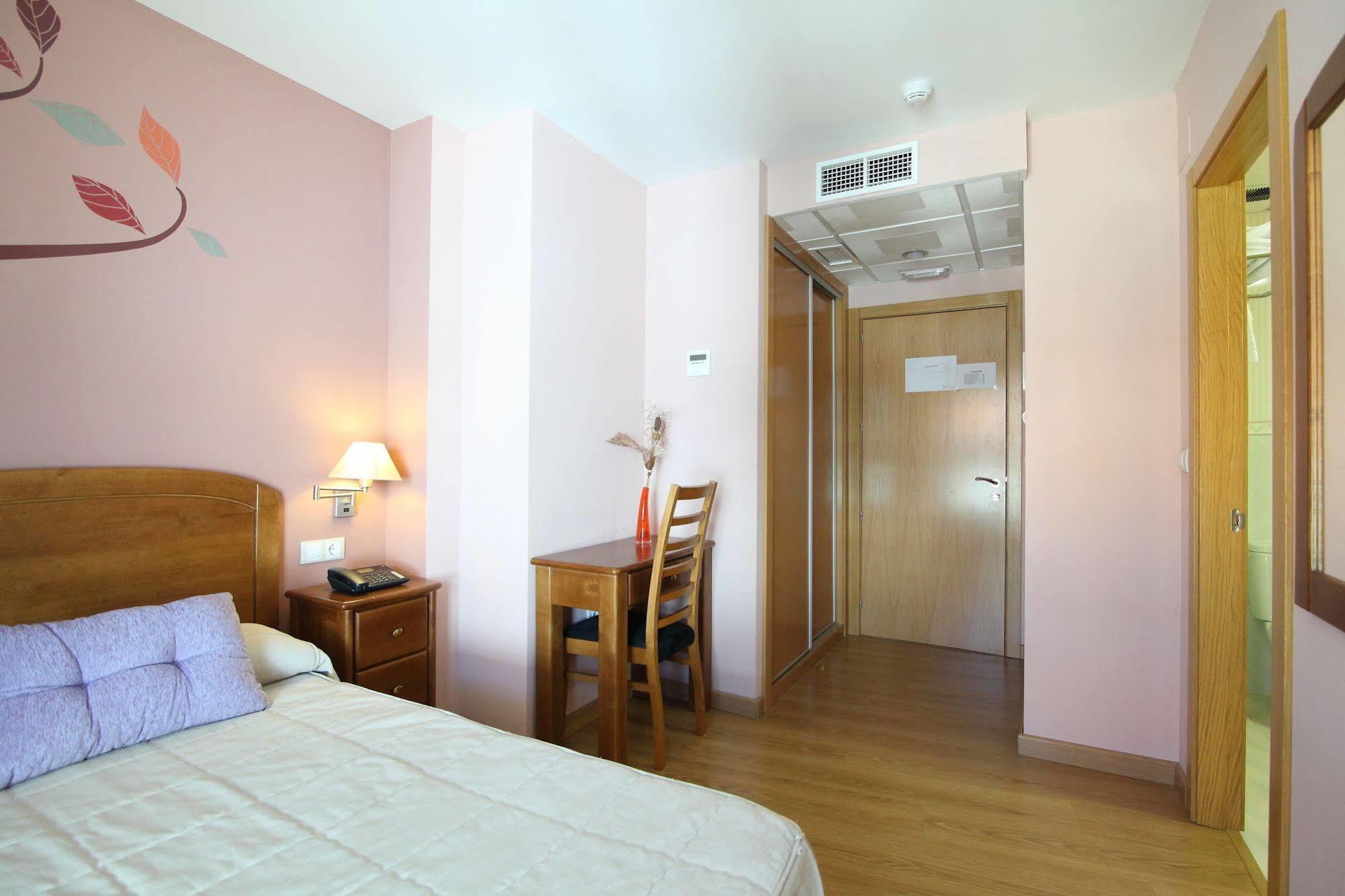 Hostal Campo Real Bed&Breakfast Екстериор снимка